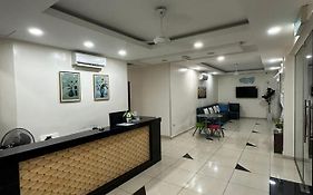 Island Time Motel Kuah